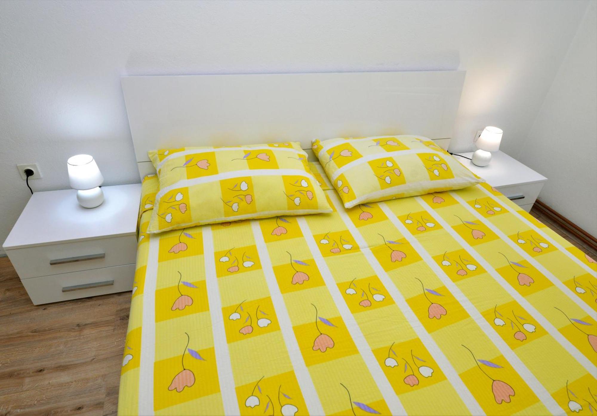 Apartment Goranka 2 Murter